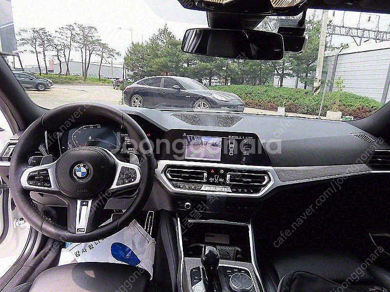 BMW 3시리즈 중고 BMW 중고 BMW 3시리즈 중고차 할부가능 흰색 2021년식 8,636km 320i M 스포...--8